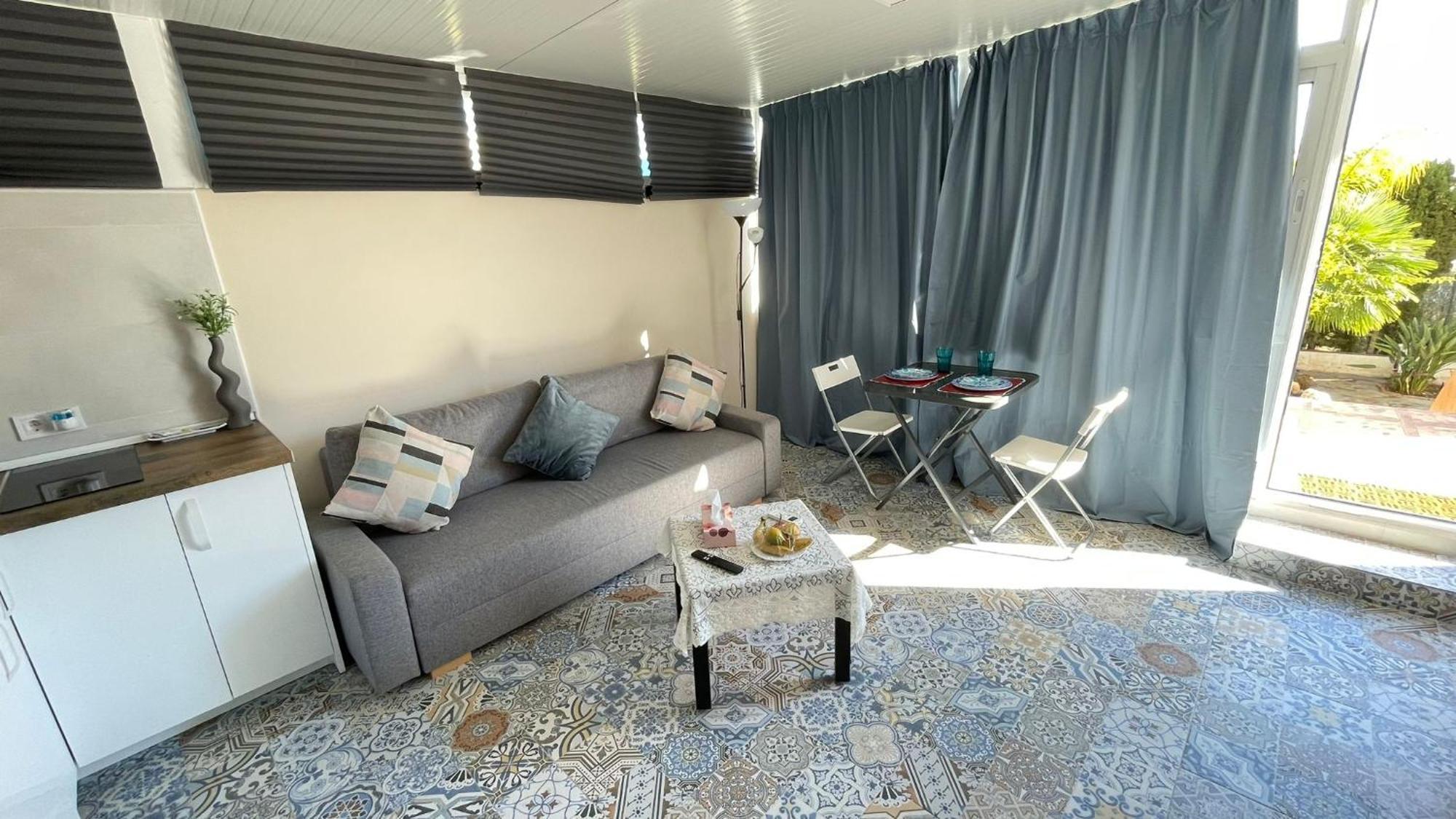 Luxury Estudio ベナルマデナ エクステリア 写真